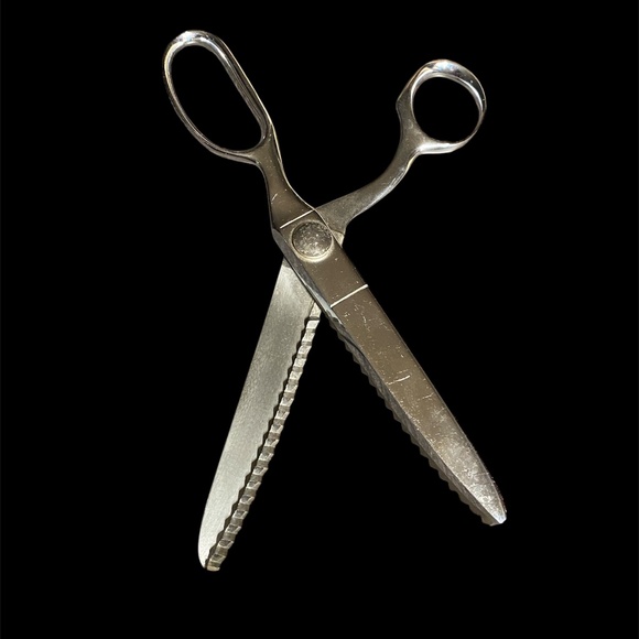 Vintage WISS 9" Pinking Shears Sewing Scissors Chrome Zig Zag Patent No 2286874 - Picture 7 of 12